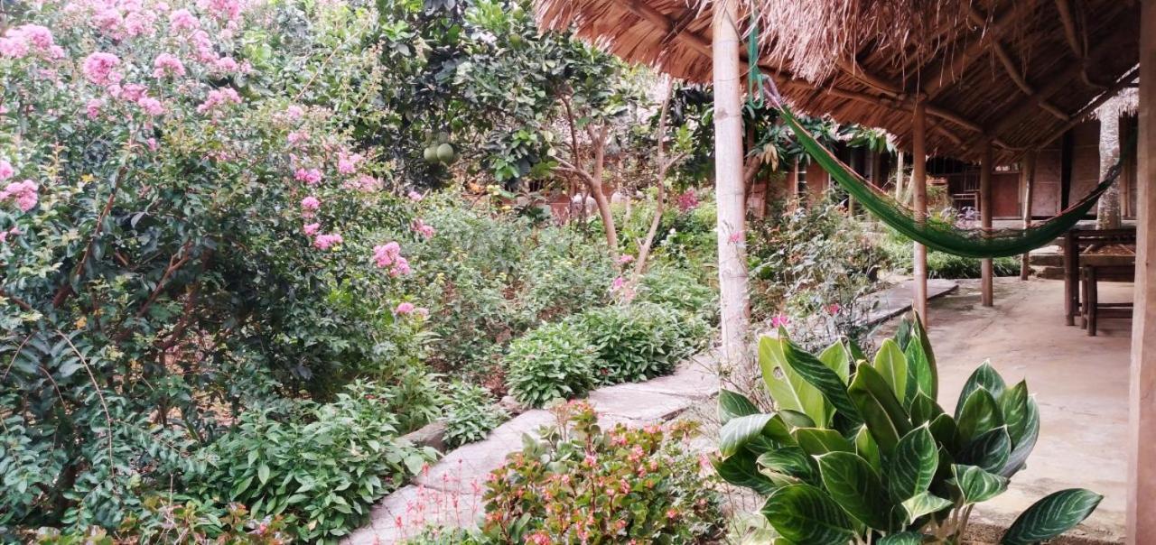Family Homestay Ba Vi Exterior foto